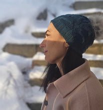 Last inn bildet i Galleri-visningsprogrammet, Kamille flettelue
